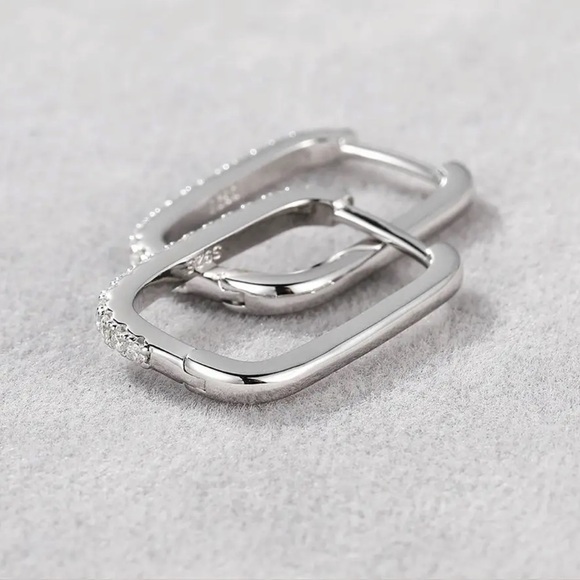 1.8mm D VVS1 Moissanite Paperclip 18K Silver Hoop Earrings NEW - Picture 6 of 9